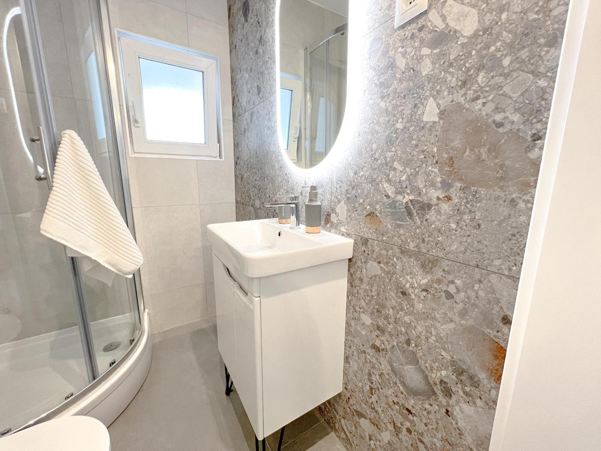 Apartments Larus Baška Voda Habitación foto
